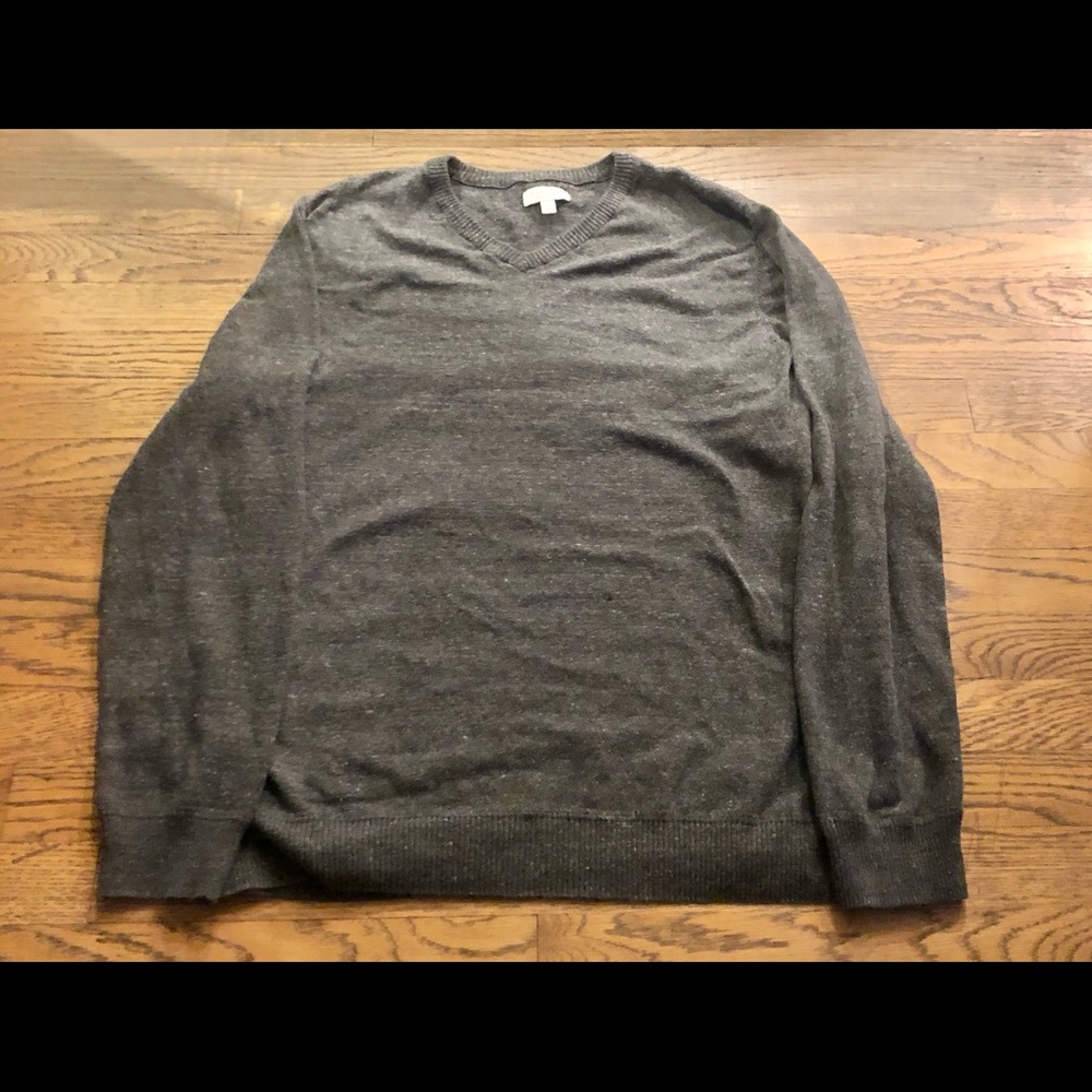 Sonoma gray XLT v-neck sweater